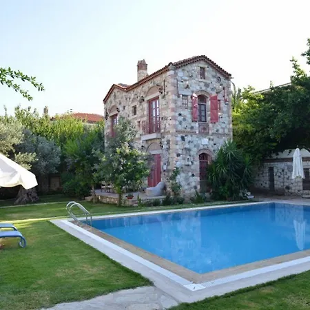 Zeytin Hotel Alaçatı