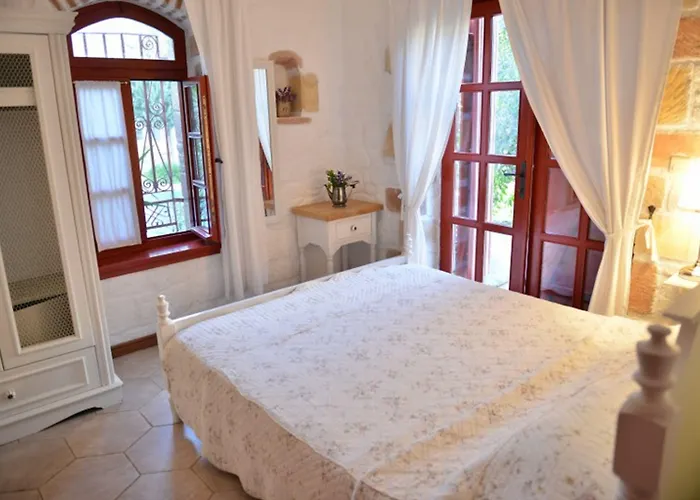Zeytin Otel