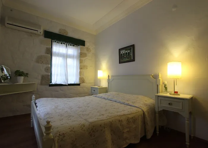 Zeytin Otel 3*
