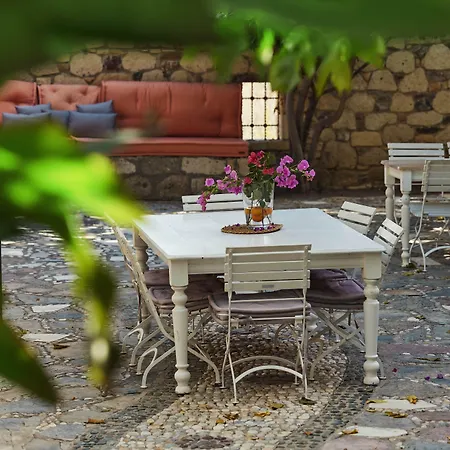 Zeytin Hotel 3*